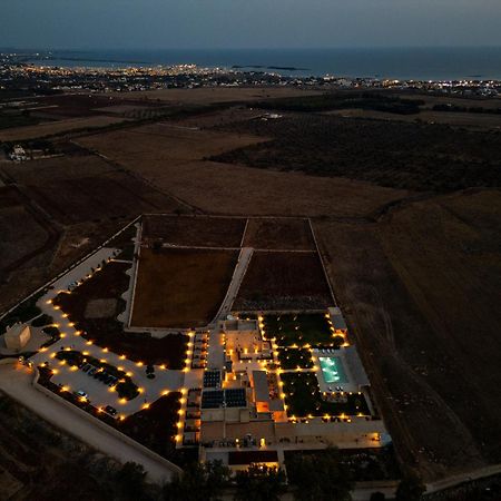 Masseria Donna Menga - The Leading Hotels Of The World 토레 라필로 외부 사진