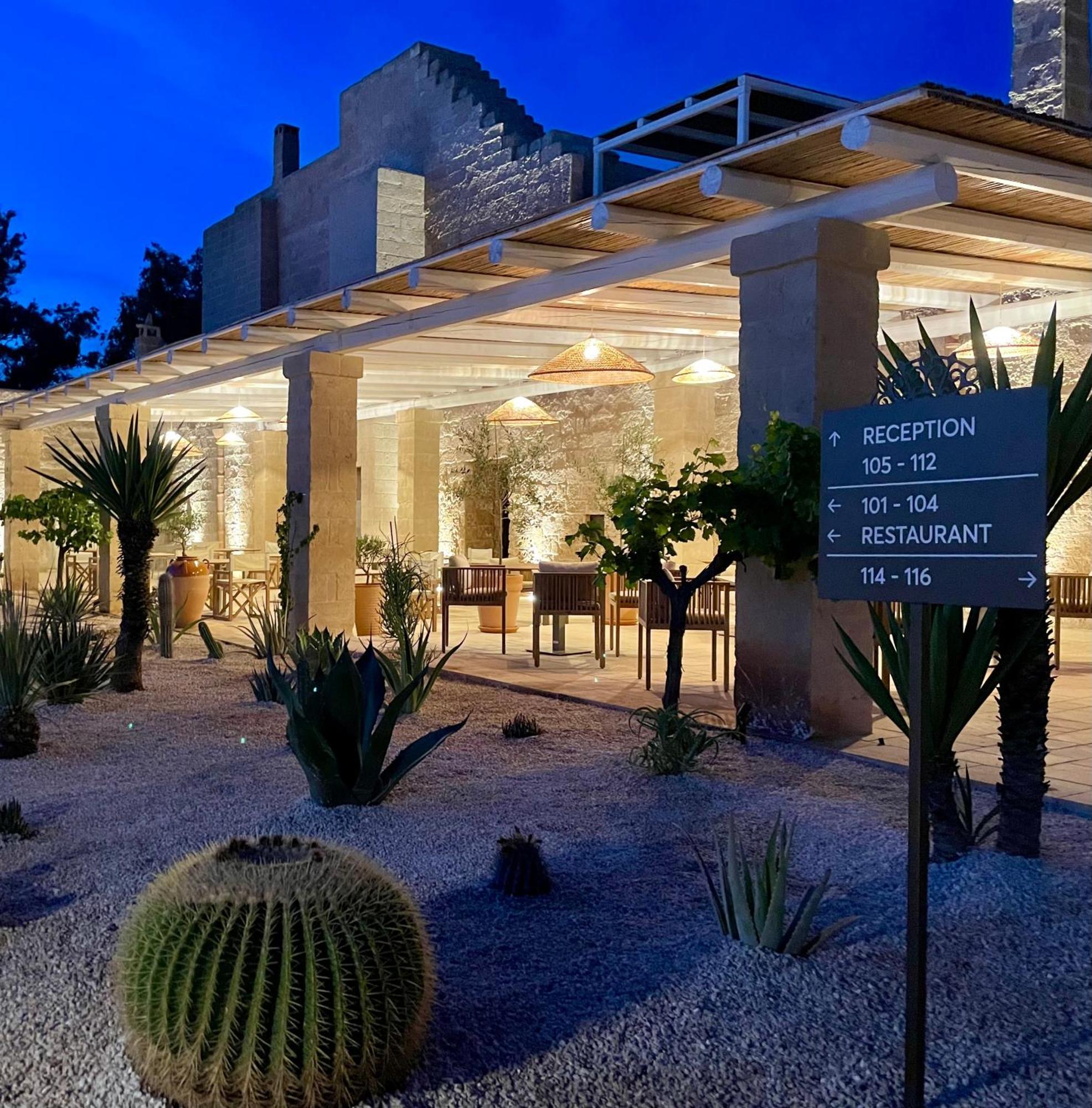 Masseria Donna Menga - The Leading Hotels Of The World 토레 라필로 외부 사진
