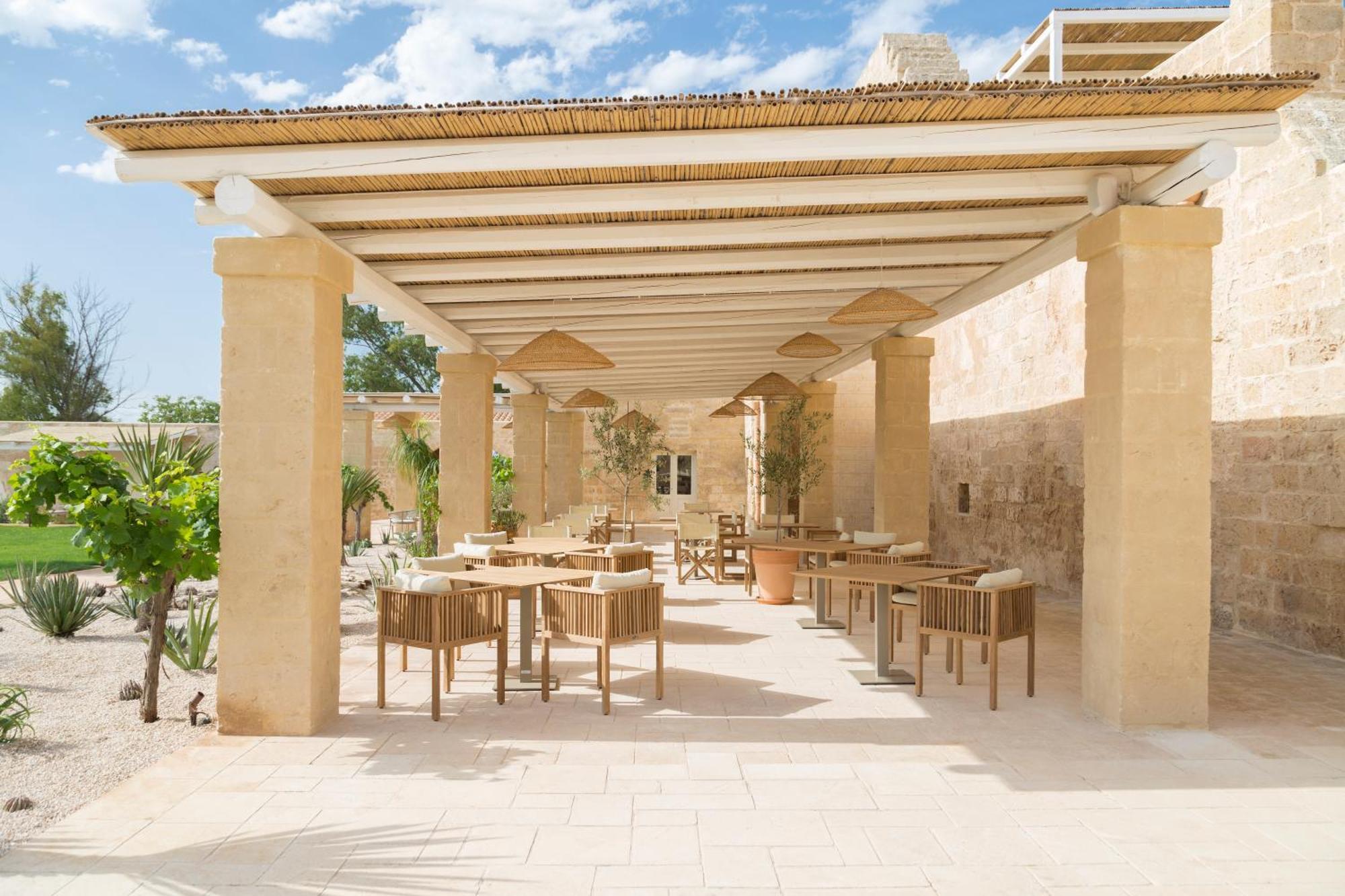 Masseria Donna Menga - The Leading Hotels Of The World 토레 라필로 외부 사진
