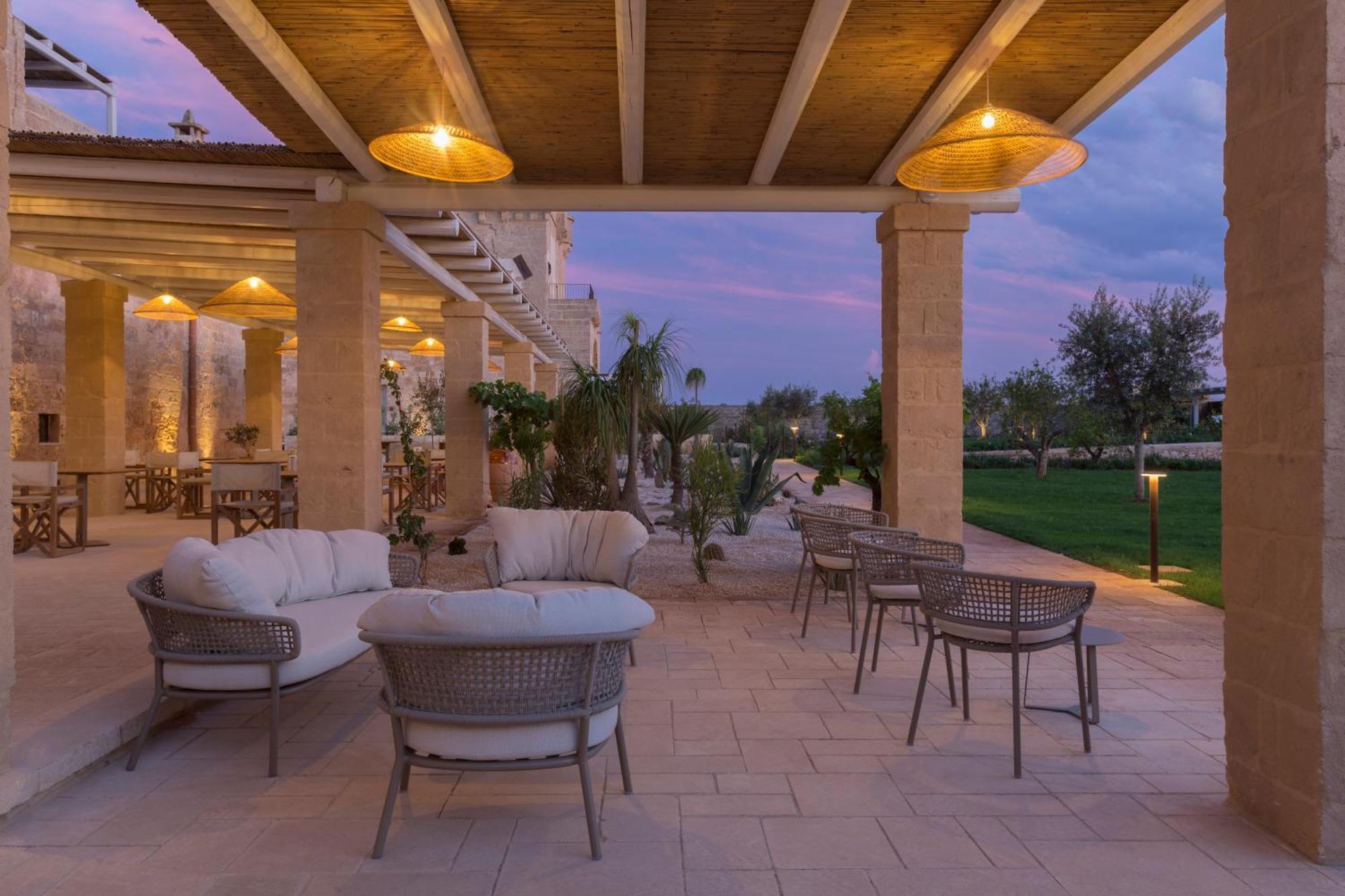 Masseria Donna Menga - The Leading Hotels Of The World 토레 라필로 외부 사진