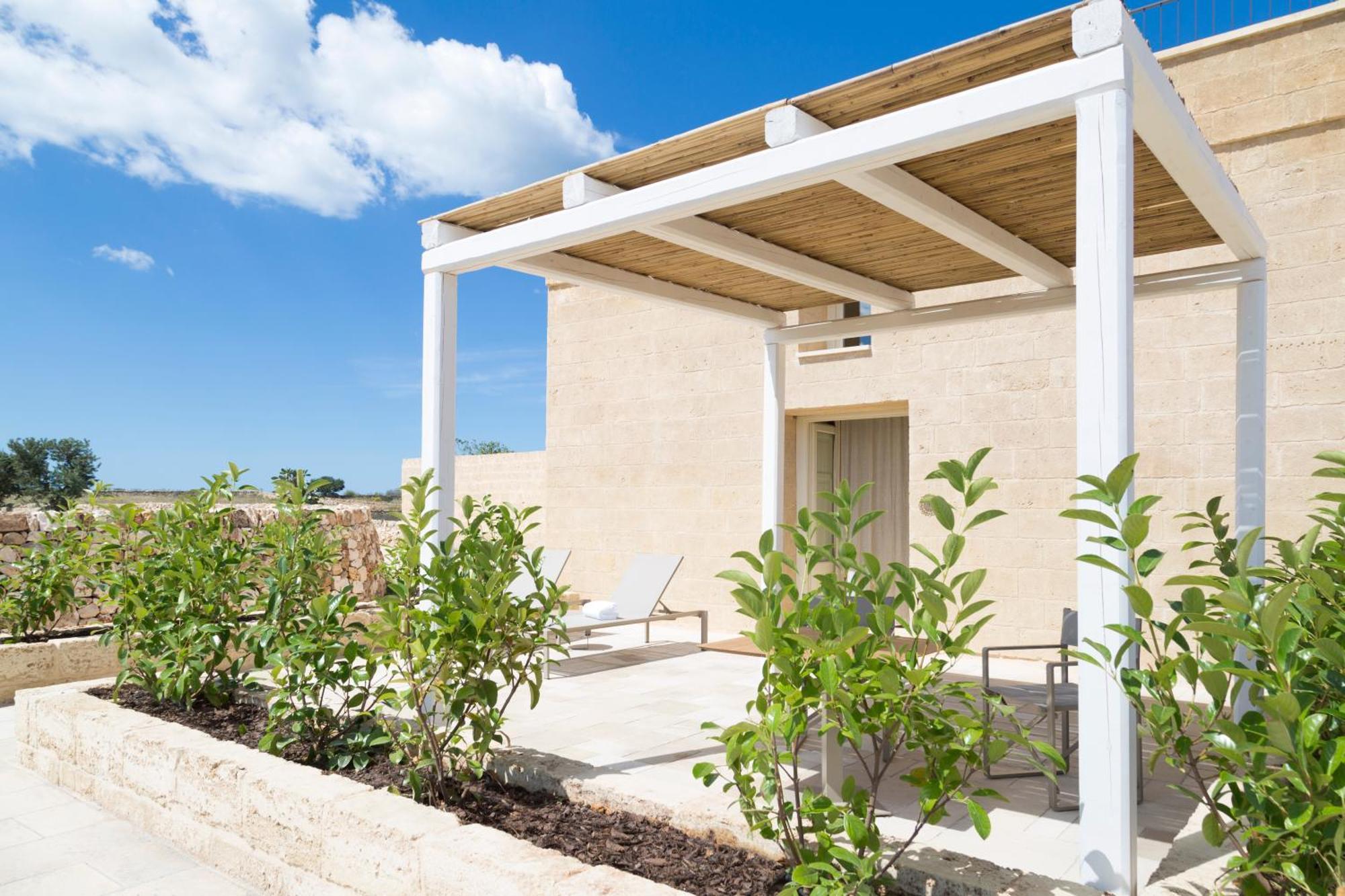 Masseria Donna Menga - The Leading Hotels Of The World 토레 라필로 외부 사진