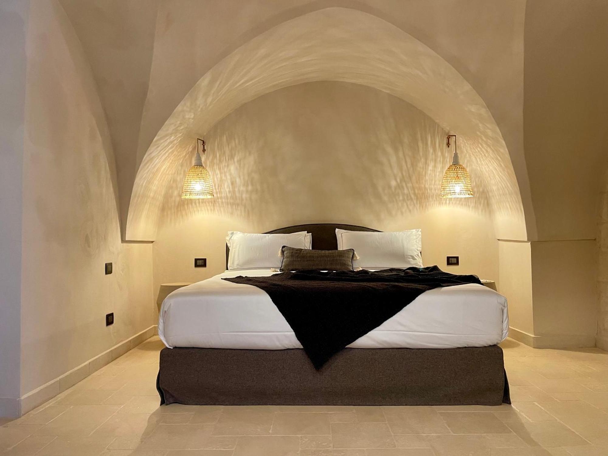 Masseria Donna Menga - The Leading Hotels Of The World 토레 라필로 외부 사진